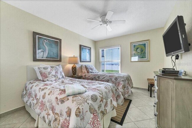Foto del edificio - 6154 Midnight Pass Rd