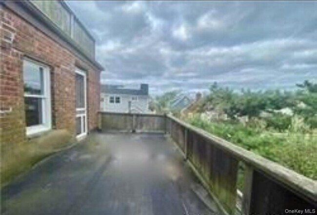 Foto del edificio - 801 E Broadway