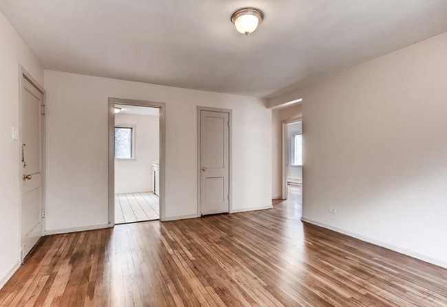 Building Photo - 2 bedroom in Denver CO 80220