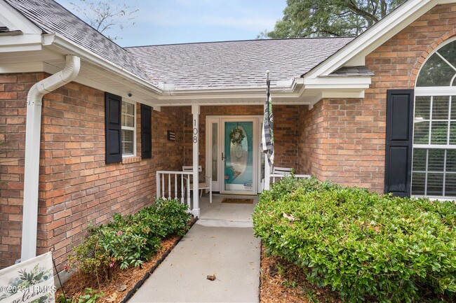 Building Photo - 108 Spanish Point Dr