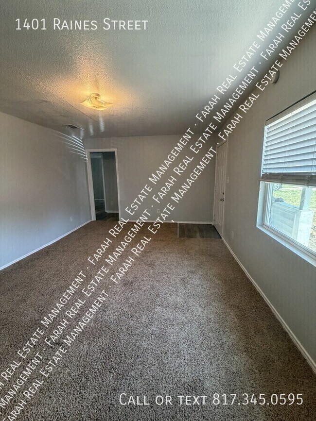 Foto del edificio - 1401 Raines St