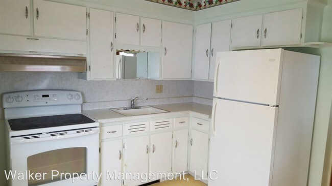 Foto del edificio - 1008 Townline Ave