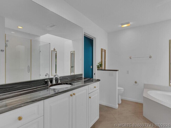 Foto del edificio - 725 4th Ave SW