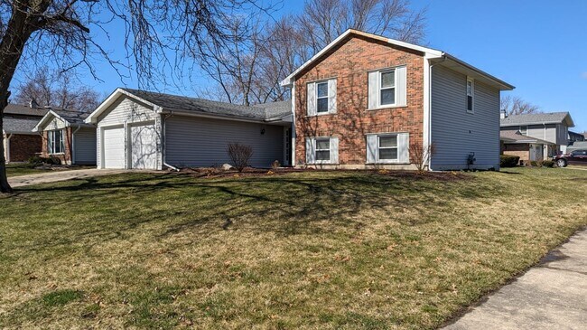 Building Photo - 516 Cumberland Ln