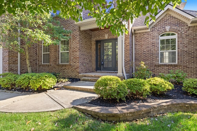 Building Photo - 916 Star of Danube Way