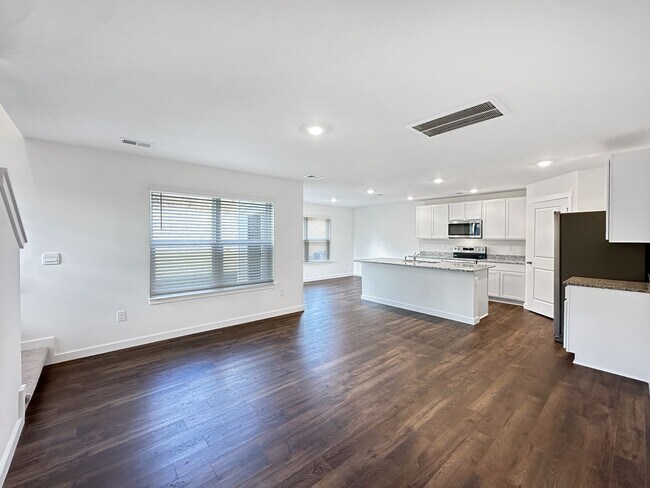 Building Photo - Welcome home to the Cabral at Belhaven in Corryton!