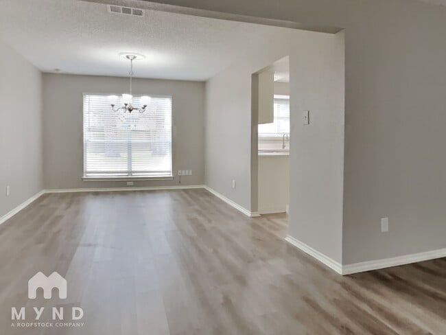 Building Photo - 25515 Mill Pond Ln