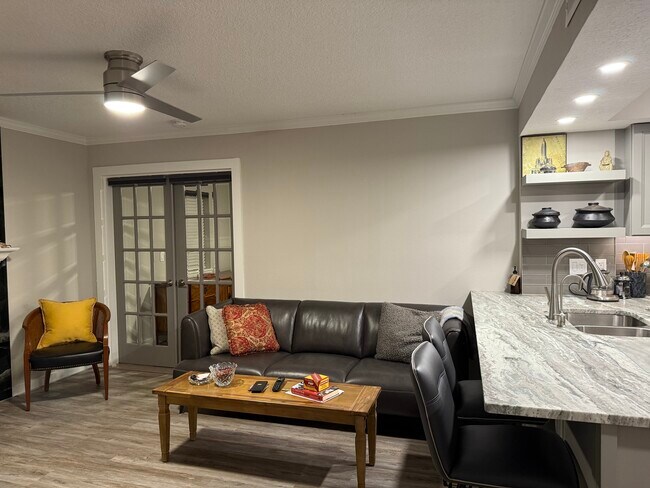 Sofa - 100 Fairway Park Blvd