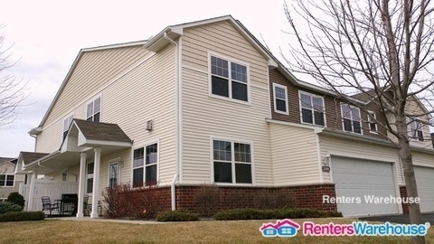 Primary Photo - 1589 Sumac Cir