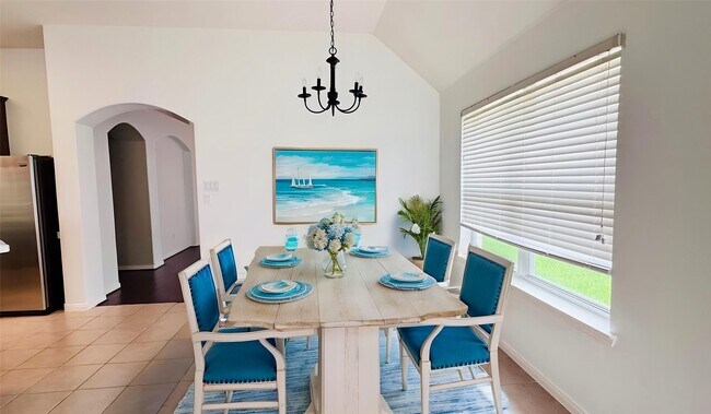 Foto del edificio - 25023 Ivy Trace Ln