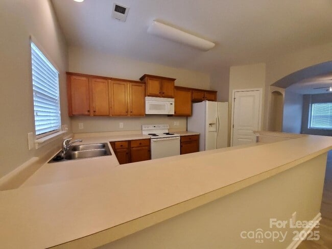 Foto del edificio - 12676 Persimmon Tree Dr