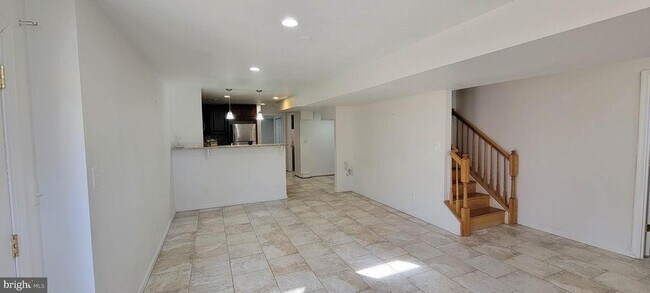 Foto del edificio - 17680 Avenel Ln