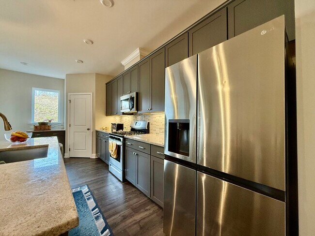 Foto del edificio - 254 Deardom Wy