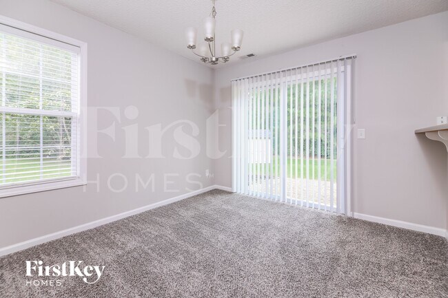 Foto del edificio - 4306 Lady Slipper Ln
