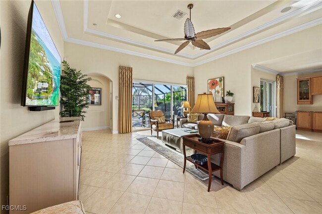 Building Photo - 8847 Largo Mar Dr