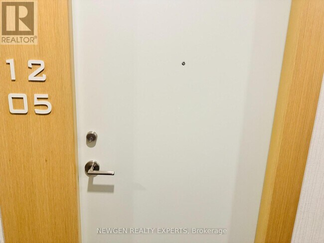 Photo du bâtiment - 1100 Sheppard Ave W