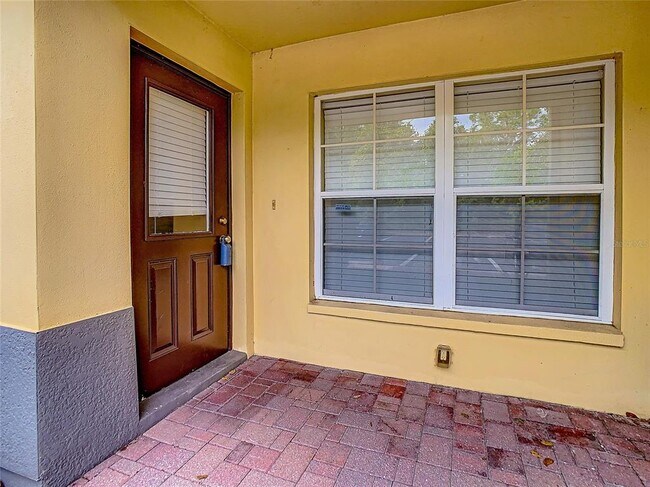 Building Photo - 9438 Charlesberg Dr