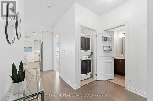 Photo du bâtiment - 3170 Erin Mills Pkwy