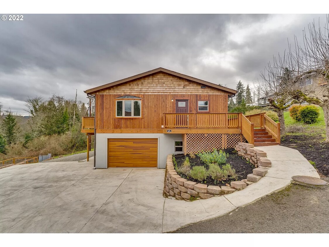 Foto principal - 30131 Skyline Dr