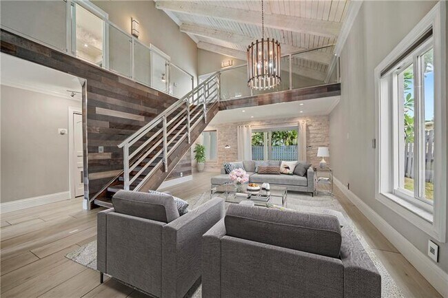 Foto del edificio - 2425 Southridge Rd