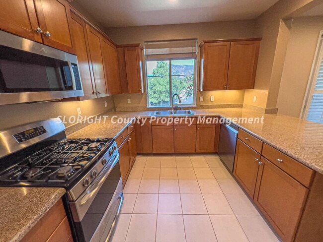 Building Photo - AVAILABLE MAY- Nice Home In Broad St Village - 2 Bed / 2 Bath