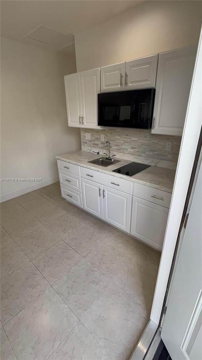 Foto del edificio - 7804 SW 21st Terrace