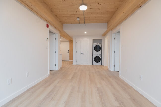 Foto del edificio - 20 E Lenox St