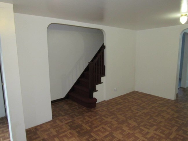 Building Photo - 4124 Murdock Ave