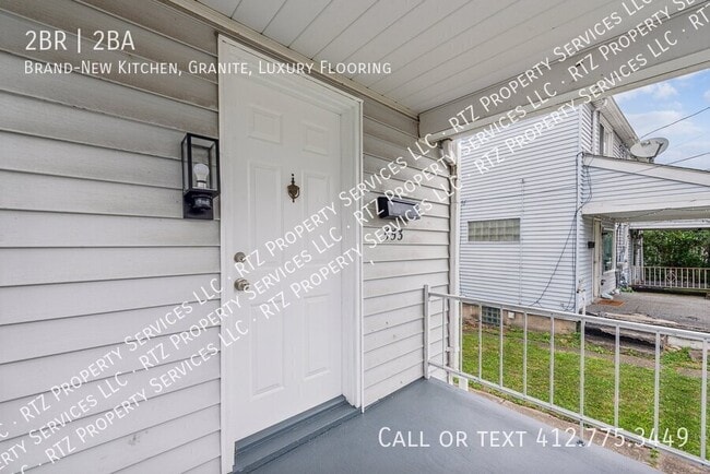 Photo - 553 Farnsworth Ave- House