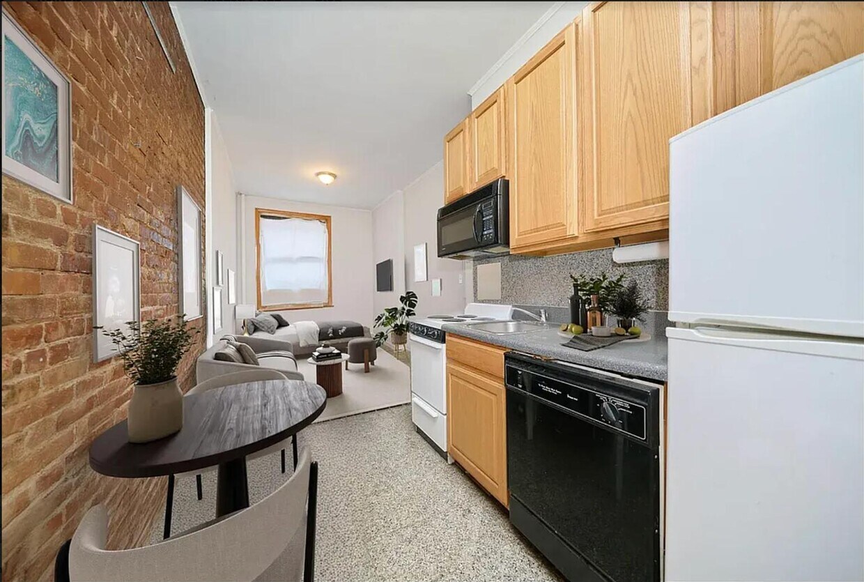Foto del edificio - Just Listed Charming Studio in the heart of Hell’s Kitchen