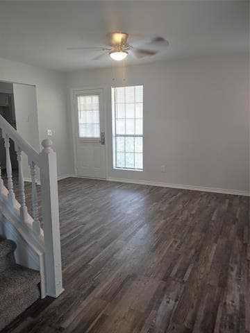 Building Photo - 215 Lake Park Rd