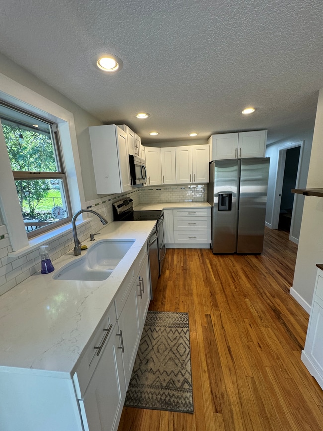 Building Photo - 6060 S Brian Way