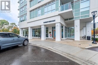 Building Photo - 10-110 Wilby Crescent