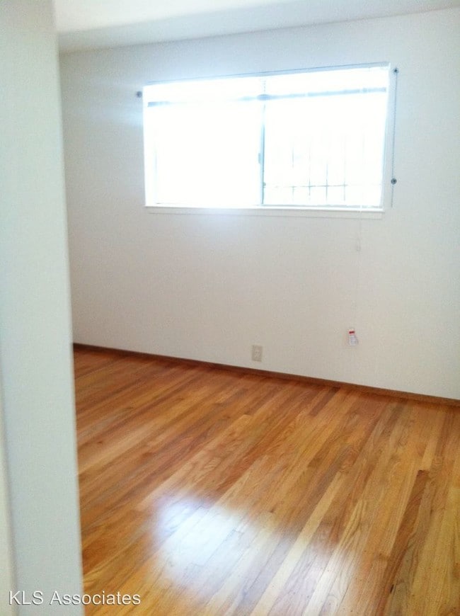 Building Photo - 3138 California St