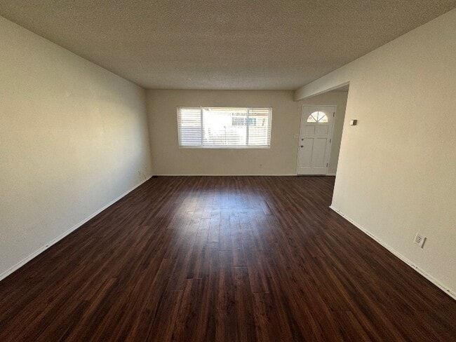 Building Photo - 2008 Graham Ave