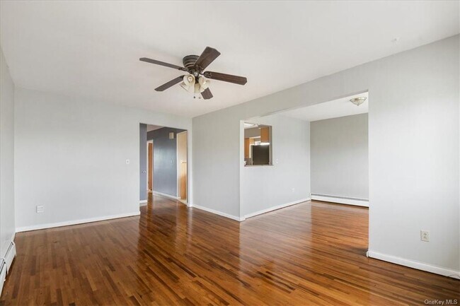 Building Photo - 3212 Giegerich Pl