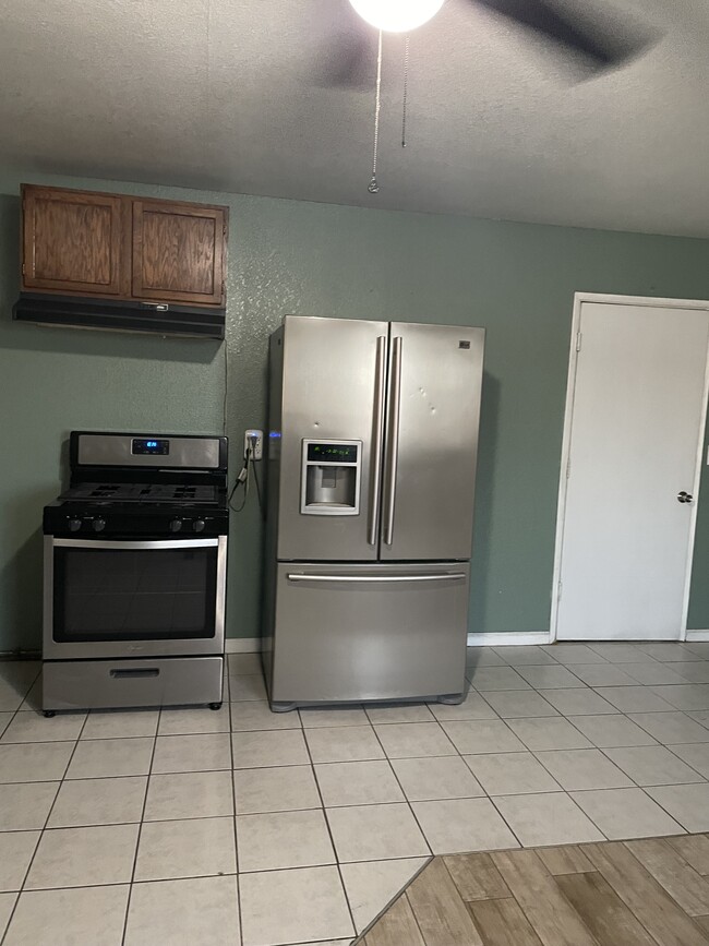 Foto del edificio - 12066 Idaho Ave