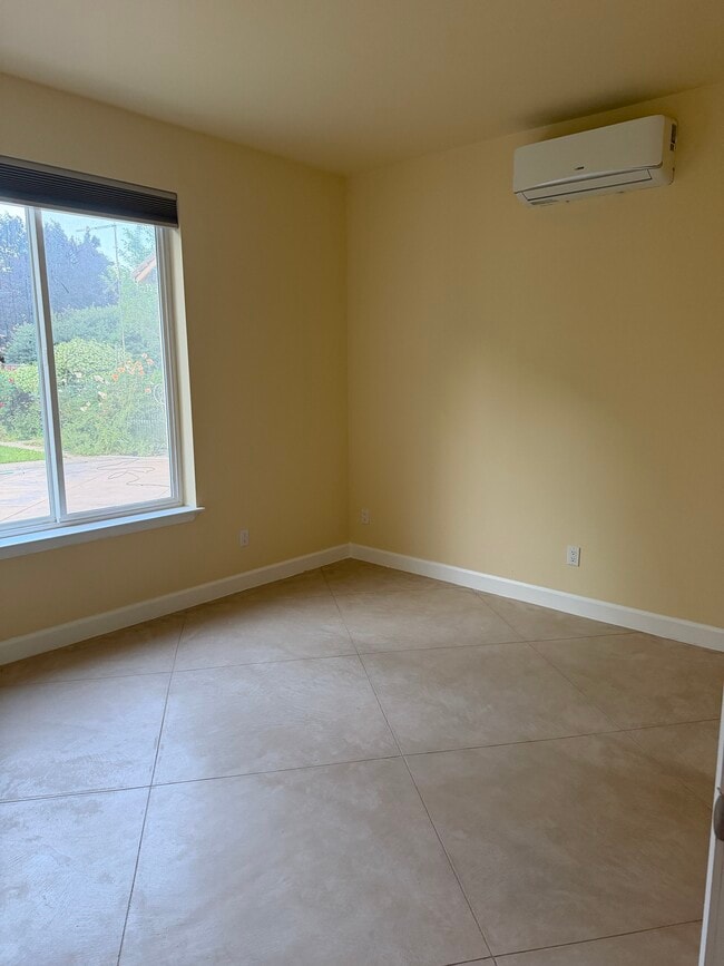 Foto del edificio - 5162 Brocade Ct