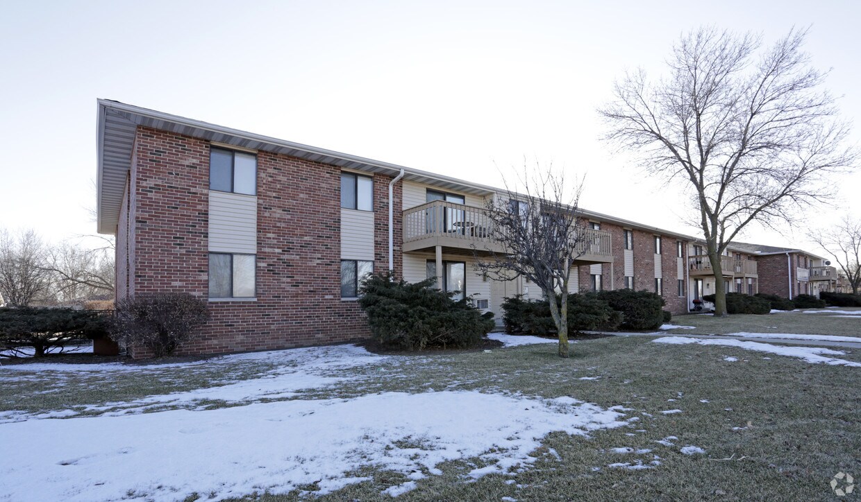 Rainbow Terrace Apartments Milwaukee, WI