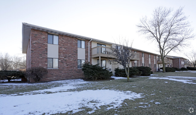 Primary Photo - Rainbow Terrace Apartments