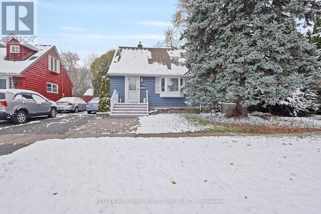 Building Photo - 144 Admiral Rd