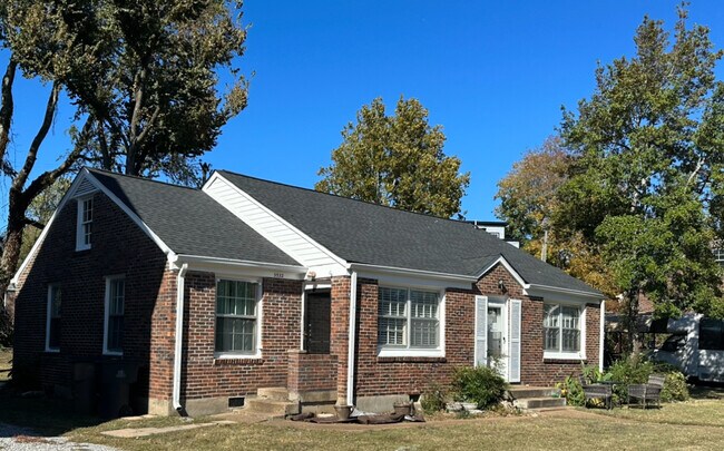 Building Photo - 5532 Knob Rd