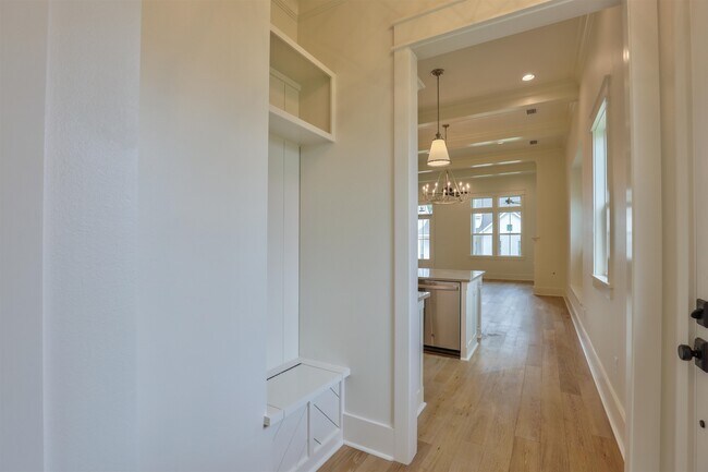 Foto del edificio - 4425 Grace Pk Trl