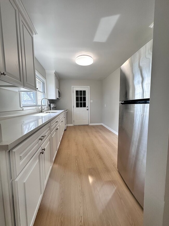 Building Photo - Diamond Springs Rd, Virginia Beach