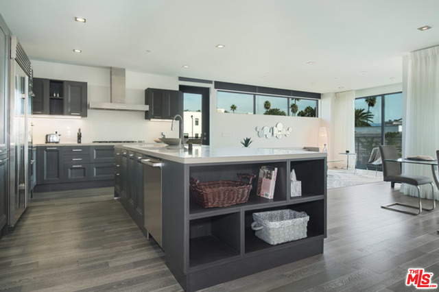 Foto principal - 432 N Oakhurst Dr