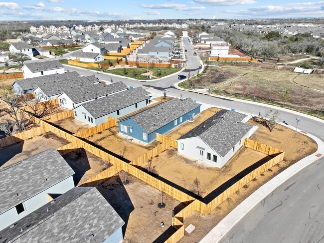 Building Photo - 1406 Bertha Branch