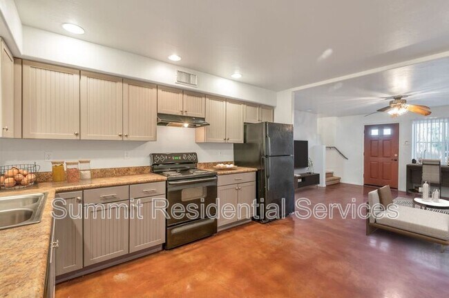 Foto del edificio - 2358 N 6th Ave