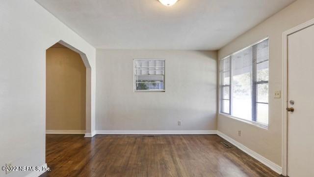 Foto del edificio - 6514 Brandemere Rd S