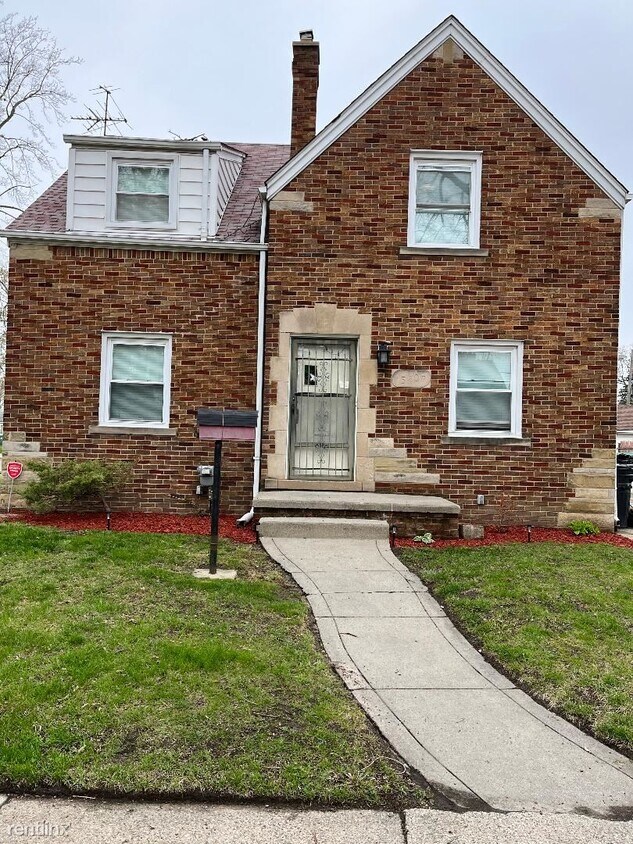 Primary Photo - 4 br, 1.5 bath House - 15205 Maplewood Map...