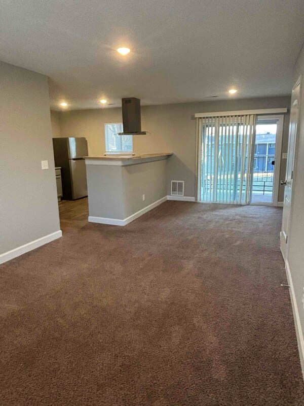 10324 E 63rd St Unit 3, Raytown, MO 64133 Apartment for Rent in